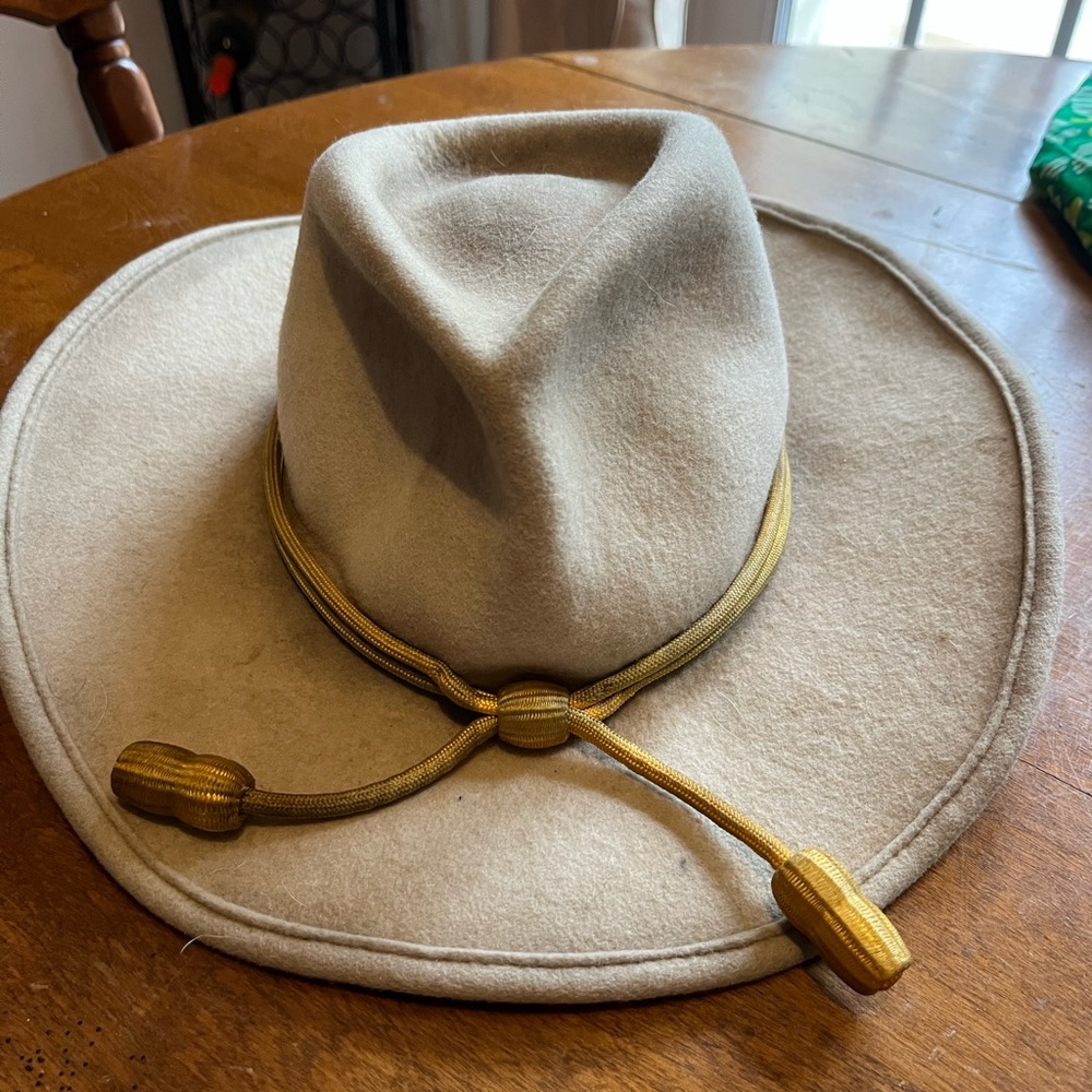 John Wayne Collection hat size small